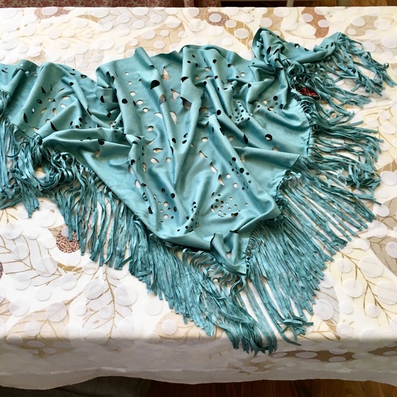 Ultra Suede Santa Fe Triangular Fringe Trim Shawl - Picture 5 of 6